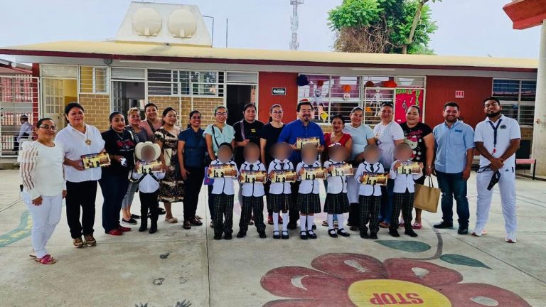 49584998482749_29837927928_382083796_n